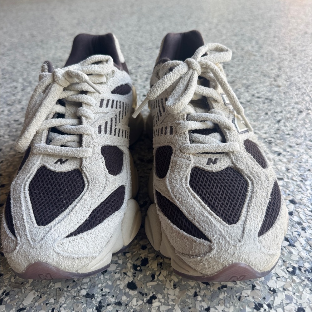 New Balance Women's Sneakers - Cream and Brown